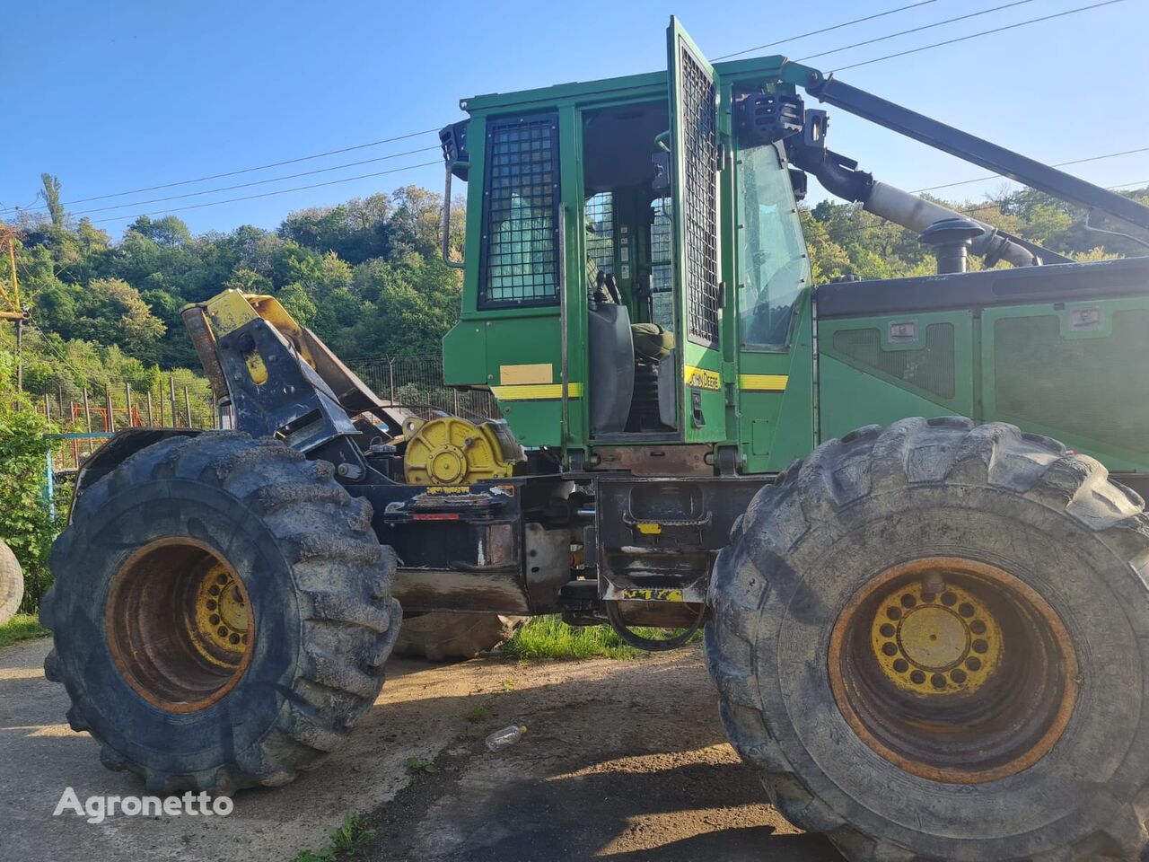 John Deere 540GIII bosbouwtrekker