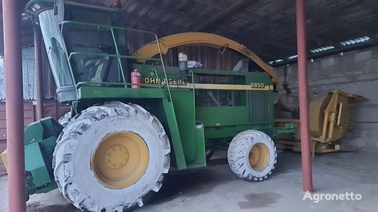 John Deere 8650 hakselaar