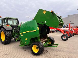 John Deere F441M ronde balenpers